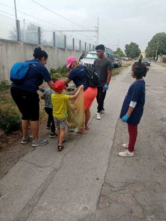 Децата от ЦОП и ЦНСТ активно се включиха в "Да изчистим България"