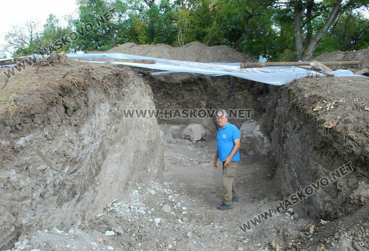 Тракийският гроб край с.Текето по-стар от гробницата в Александрово