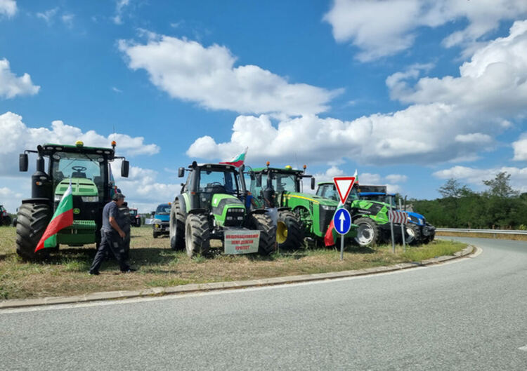 МВР: Без земеделска техника в центъра на София