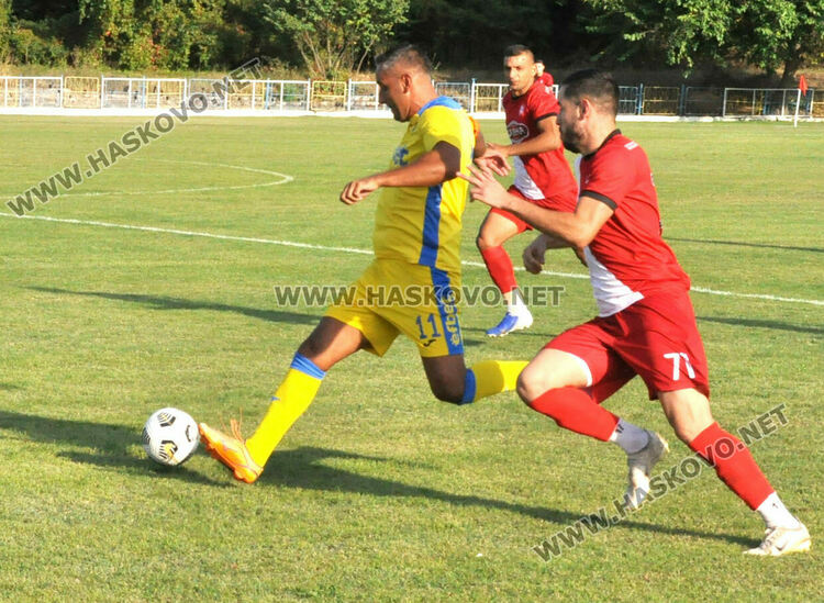 Григор Георгиев донесе победата на „Димитровград“ срещу „Саяна Хасково“ 