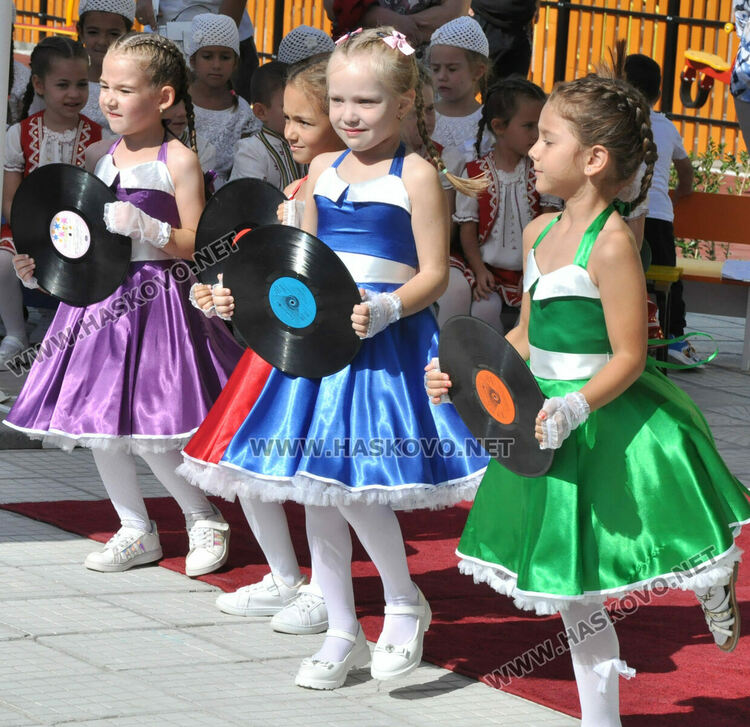 Тържествено откриха обновената детска градина „Иглика“ в Хасково