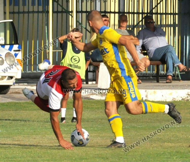 Григор Георгиев донесе победата на „Димитровград“ срещу „Саяна Хасково“ 