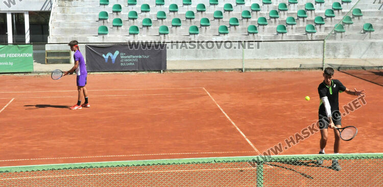 Теодора Найденова на сингъл и тандемът Стефанов/Димов триумфираха на тенис турнира в Хасково