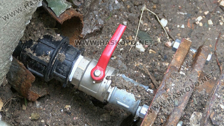 Част от хасковски квартал остава без вода заради изграждане на водопроводна връзка