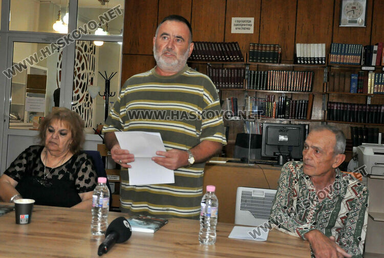 За своята и нашата река Щерю Щерев издаде първата си книга