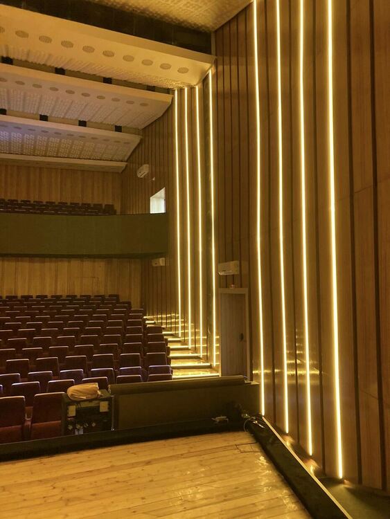 Салонът на читалище "Нов живот" в Момчилград е напълно обновен