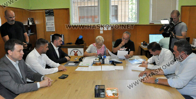 „Спаси Хасково“ участва във вота за общински съветници с регистрацията на „Ние идваме“