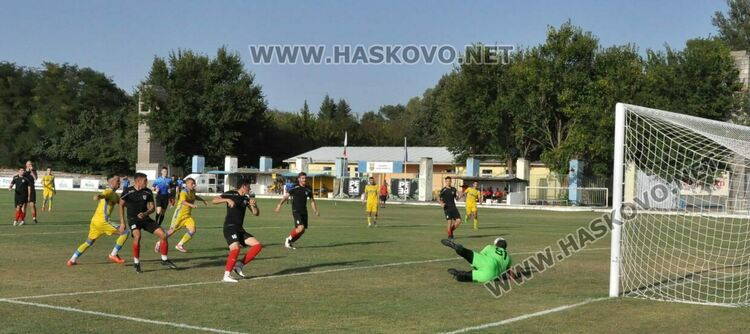 „Димитровград“ с домакинска загуба от „Сокол“, „Саяна“ се върна към победите 