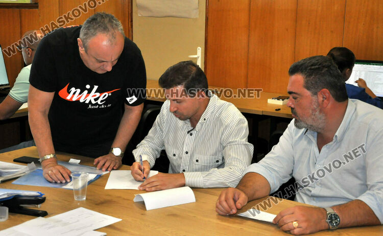 „Спаси Хасково“ участва във вота за общински съветници с регистрацията на „Ние идваме“