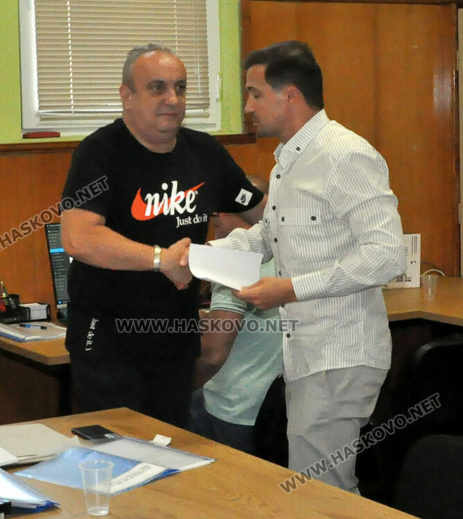 „Спаси Хасково“ участва във вота за общински съветници с регистрацията на „Ние идваме“