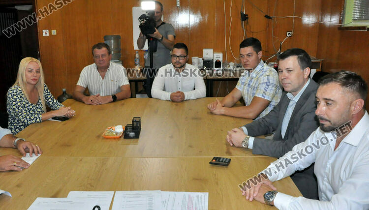 „Спаси Хасково“ участва във вота за общински съветници с регистрацията на „Ние идваме“