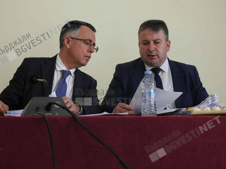 Кметът на Кърджали предлага да бъде отпусната помощ за лечение на 8 кърджалийци