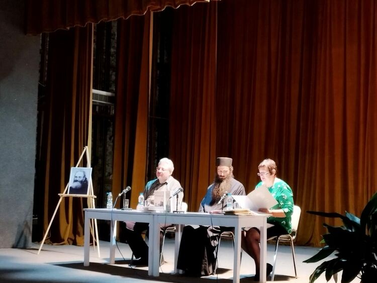 В Чепеларе се състоя премиерата на сборника „Протойерей Евстати Янков Евстатиев. Проповеди“