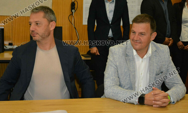 ГЕРБ представиха листата си за съветници в Хасково начело със Станислав Дечев