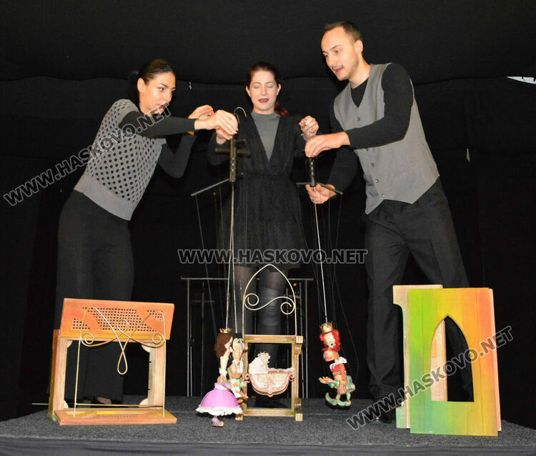 Играят премиера на „Спящата красавица“ в хасковския театър