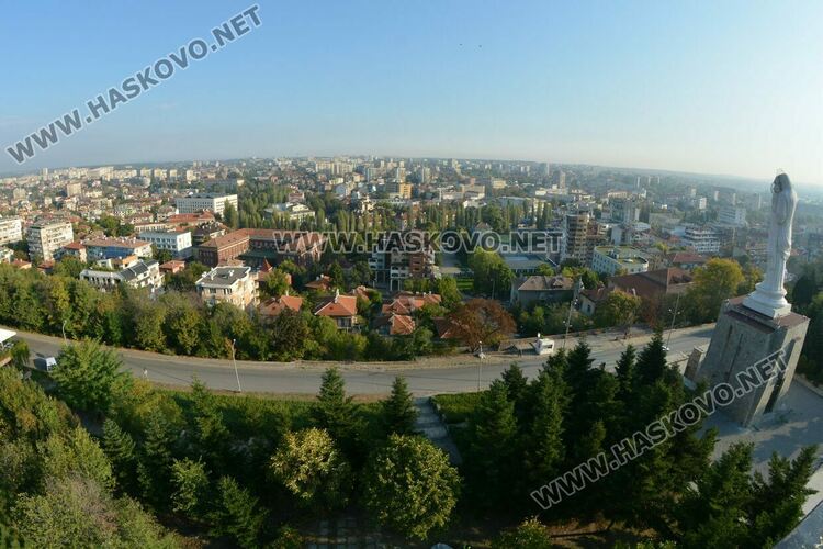  Петима кандидати влизат в спора за кметския стол в Хасково