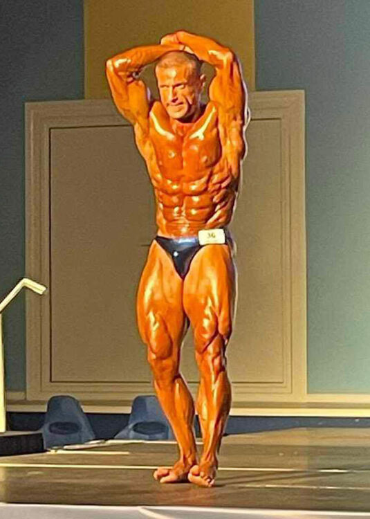 Хасковлия с призови класирания на международен турнир по бодибилдинг