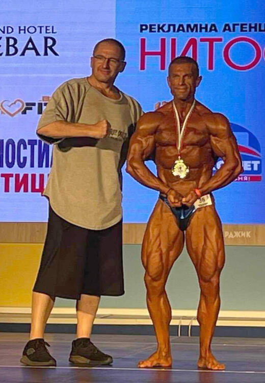 Хасковлия с призови класирания на международен турнир по бодибилдинг