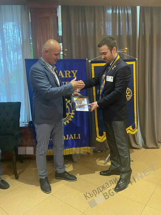   Ротарианци от Кърджали и Бурса се побратимиха, ще работят по съвместни проекти