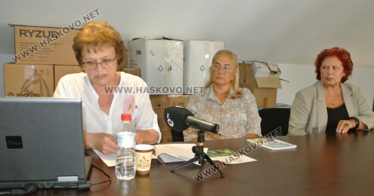 Ваксинират момичета на 10-13 г. срещу рак на маточната шийка и деца срещу ротавируси