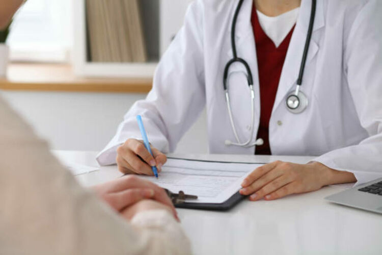 Увеличение на специалистите в първичната извънболнична помощ в Хасковска област