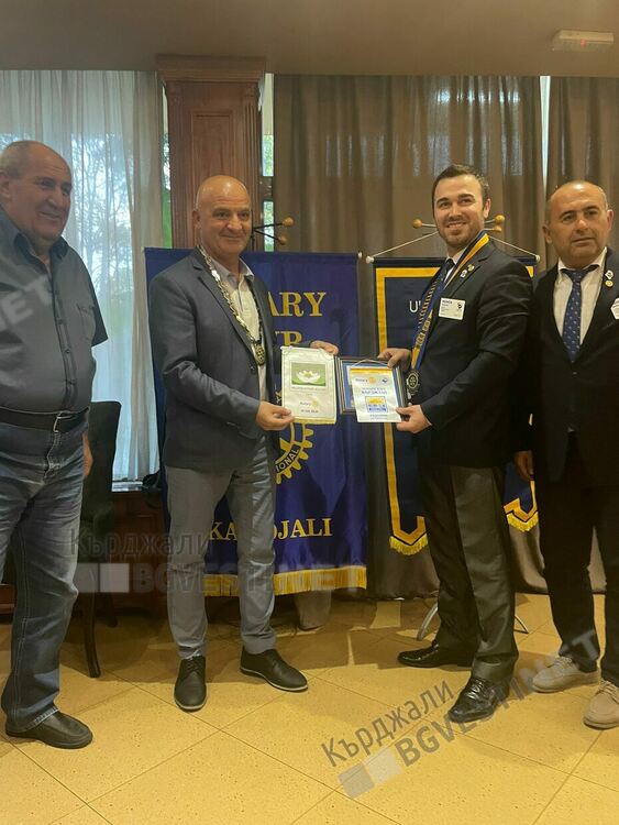   Ротарианци от Кърджали и Бурса се побратимиха, ще работят по съвместни проекти