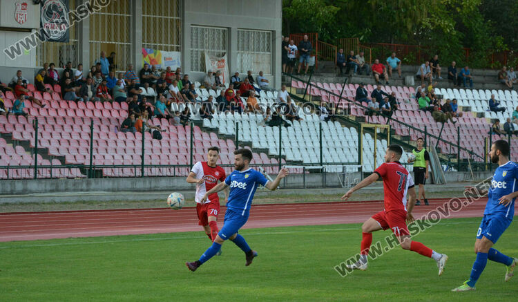 „Саяна Хасково“ и „Гигант“ не излъчиха победител в дербито на кръга 