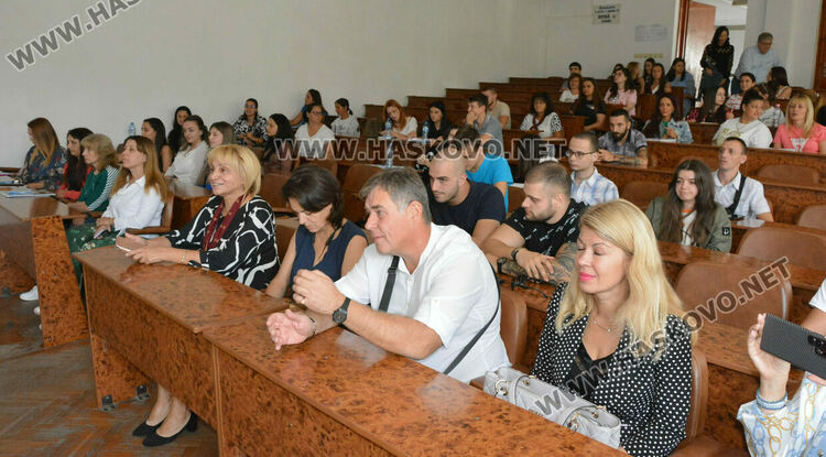 УНСС-Хасково откри академичната година със 710 студенти