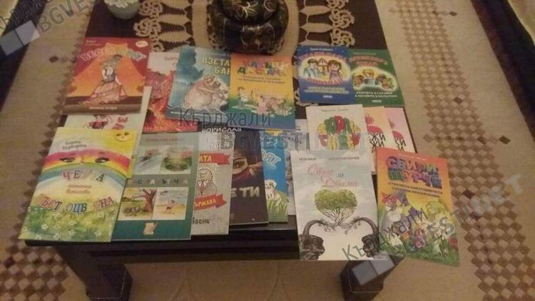   Кърджали се включи в дарителска акция на книги на български за училището към българската Екзархия в Истанбул,  инициатор е Несрин Къратлъ