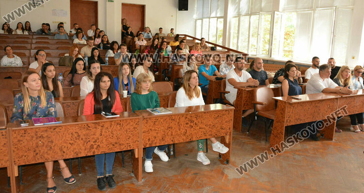 УНСС-Хасково откри академичната година със 710 студенти