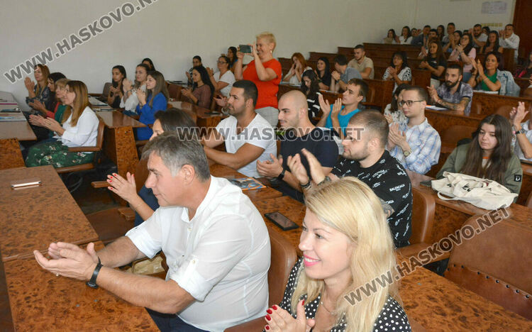 УНСС-Хасково откри академичната година със 710 студенти