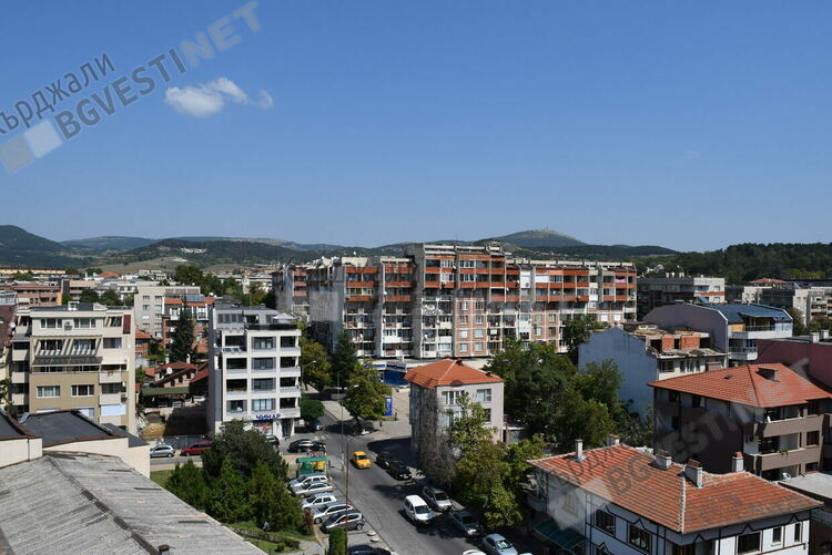 Предимно слънчево и топло за сезона днес в Кърджали