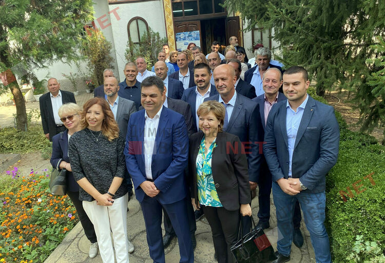 ГЕРБ стартира кампанията в Димитровград с водосвет и амбиция за победа на първи тур за кмет и мнозинство в ОбС