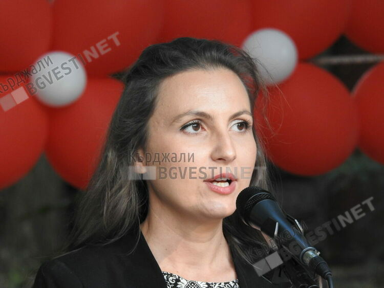  БСП откри кампанията си за местните избори в Кърджалийско, млади и стари са един до друг „За по-добър живот”