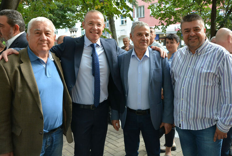 Николай Ставрев: Борим се за един чист и модерен град, за по-добро бъдеще за нас и нашите деца