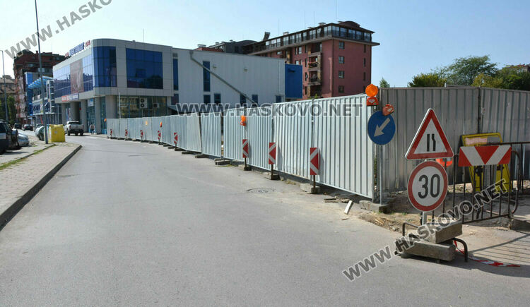 Родители със сигнал до Областна администрация за затворен подход към ОУ “Смирненски“