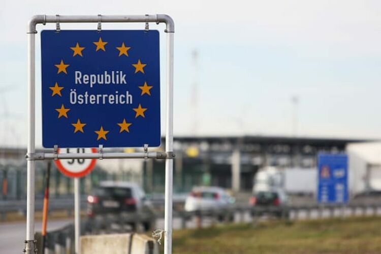Австрия въвежда контрол по границата със Словакия
