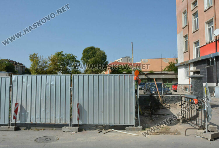 Родители със сигнал до Областна администрация за затворен подход към ОУ “Смирненски“