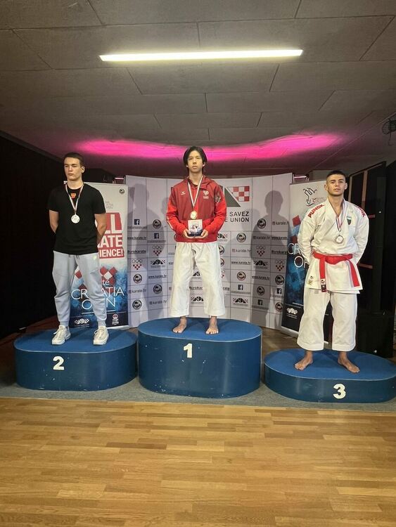 Ангел Ангов с два бронзови медала от турнир в Хърватска