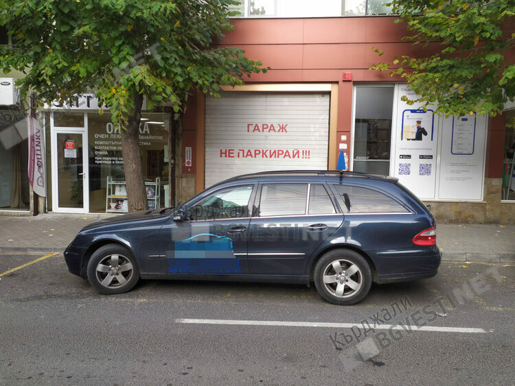 Автоинструктор от Кърджали си паркира в разрез със закона, перчи се пред курсистките