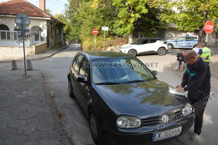 Фолксваген не спря на „Стоп“ и се заби в Тойота