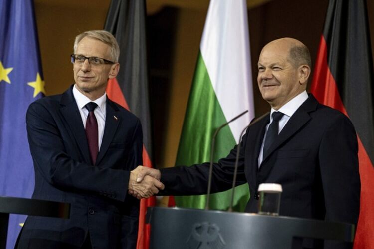 Шолц заяви подкрепа за влизането на България и Румъния в Шенген след среща с Денков