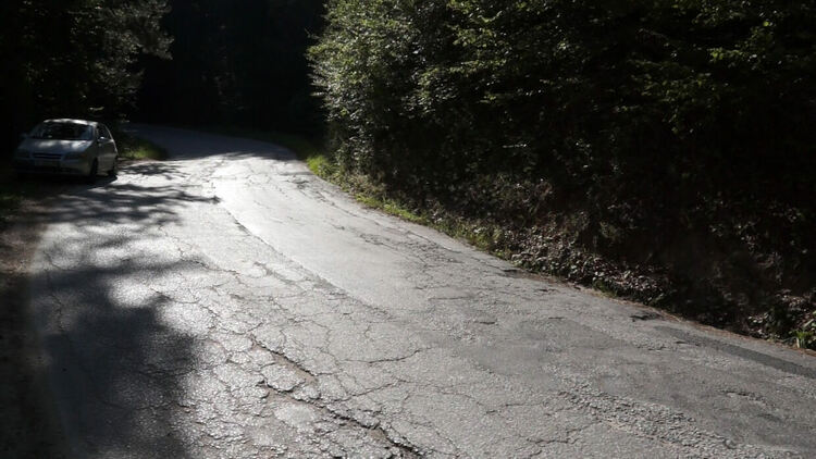 Заради ремонта на пътя Смолян-Рудозем, жители на три села отново протестират