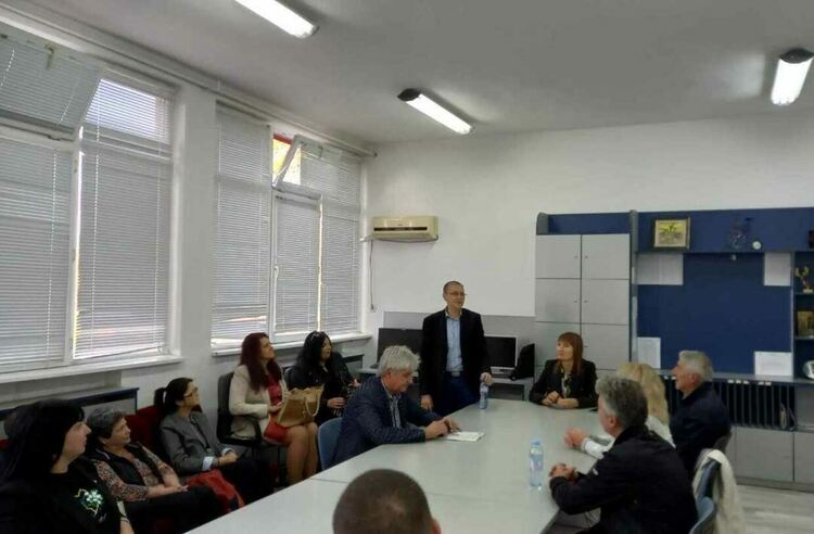 Пилотни тренинги за поведение в кризисни ситуации в ПГЕЕ „Капитан Петко войвода“