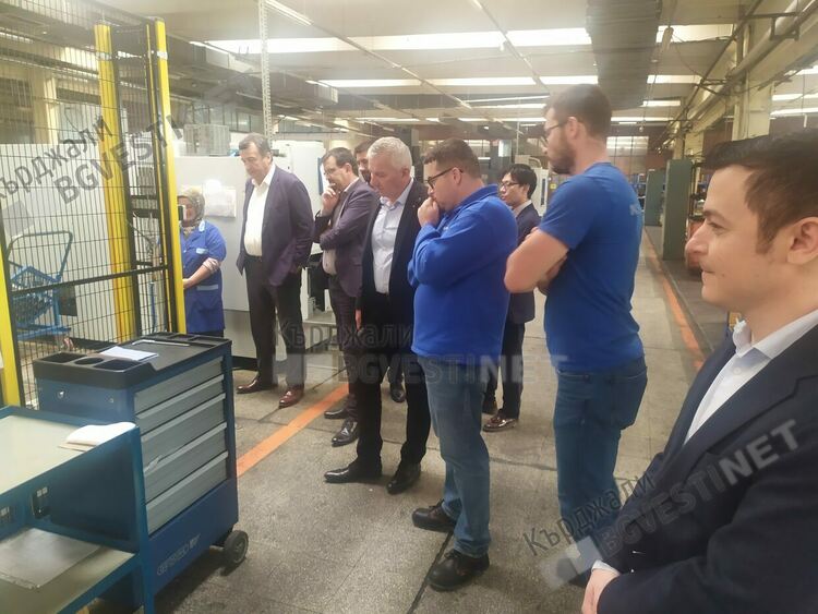 Машиностроителната компания &bdquo;Кяшиф&rdquo;работи с последно поколение металообработващи машини, купува най-доброто от &bdquo;Мазак&rdquo;