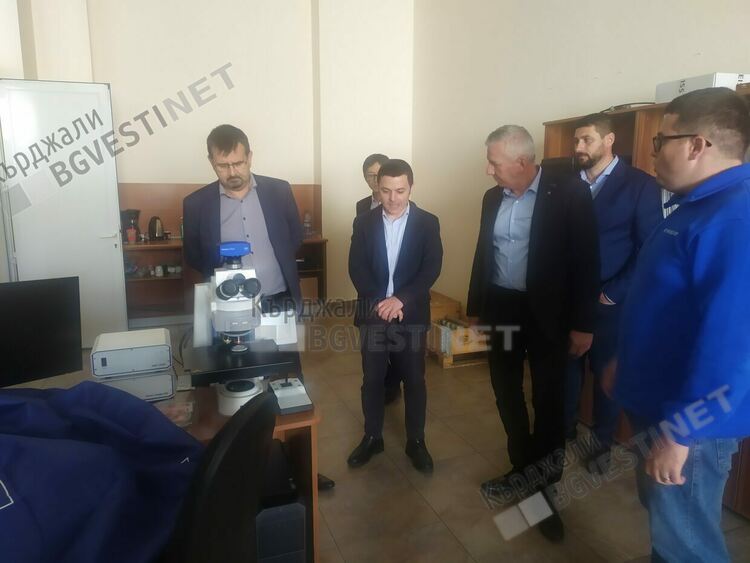 Машиностроителната компания &bdquo;Кяшиф&rdquo;работи с последно поколение металообработващи машини, купува най-доброто от &bdquo;Мазак&rdquo;