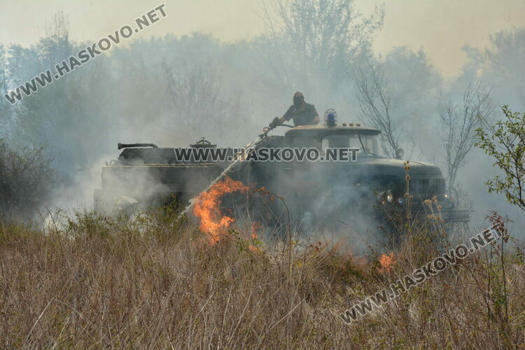 Пожар избухна край  Хасково