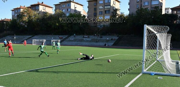 ОФК „Хасково“ с пета поредна победа 