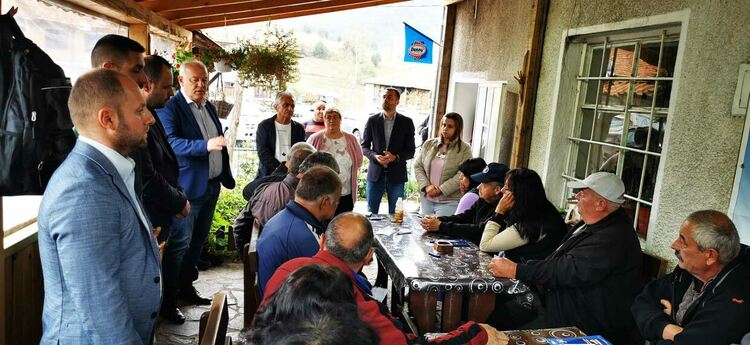 Кандидат-кметът Николай Мелемов: Първа задача на общината е да се погрижи за децата и хората в нужда и ние я изпълняваме /Галерия/