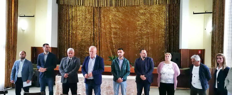 Кандидат-кметът Николай Мелемов: Първа задача на общината е да се погрижи за децата и хората в нужда и ние я изпълняваме /Галерия/